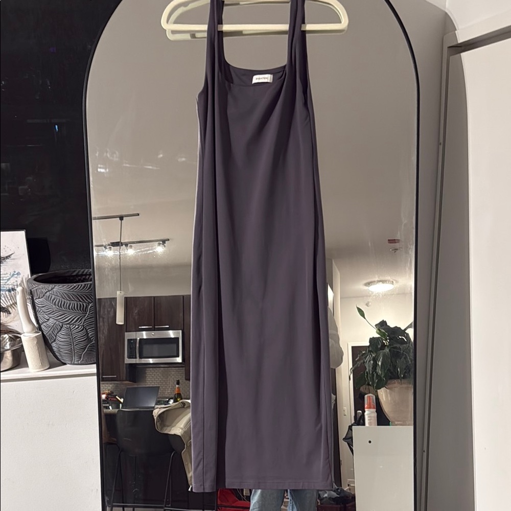 Elegant Gray Sleeveless Dress